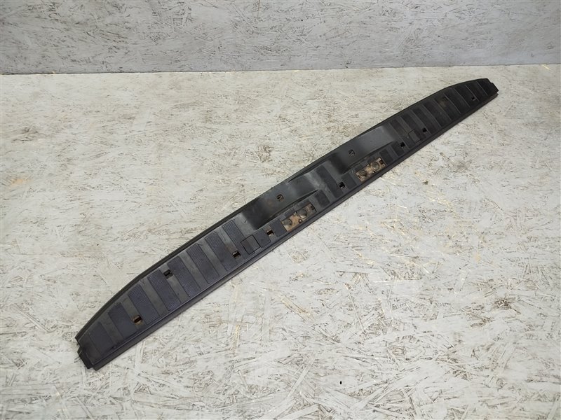 накладка багажника, 1520 рублей, Санкт-Петербург