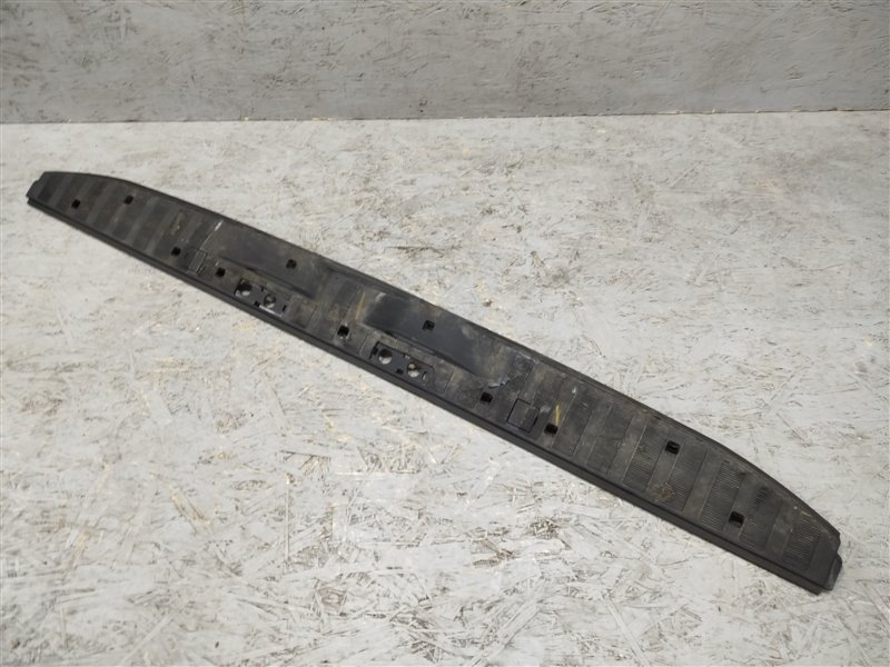 накладка багажника, 1520 рублей, Санкт-Петербург