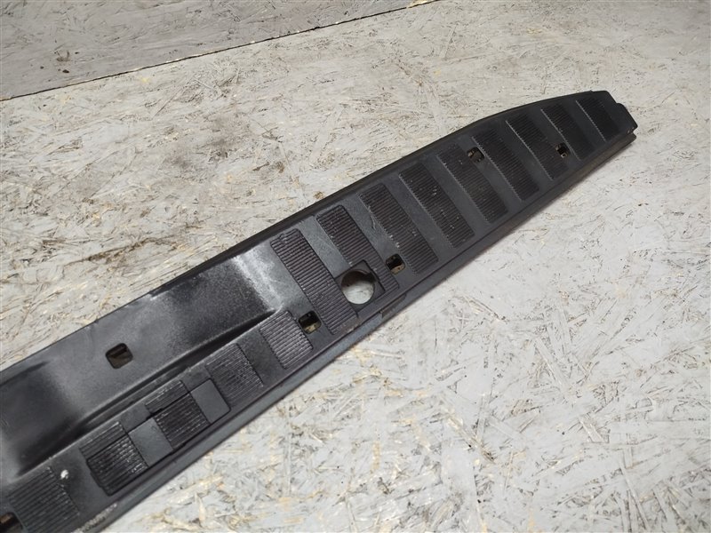 накладка багажника, 1720 рублей, Санкт-Петербург