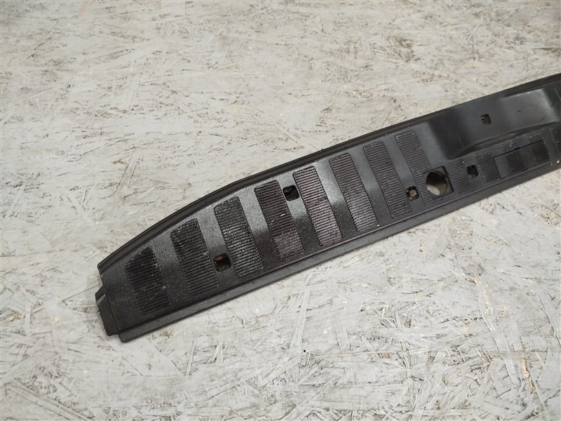 накладка багажника, 1720 рублей, Санкт-Петербург