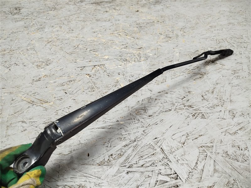 поводок стеклоочистителя, 1475 рублей, Санкт-Петербург