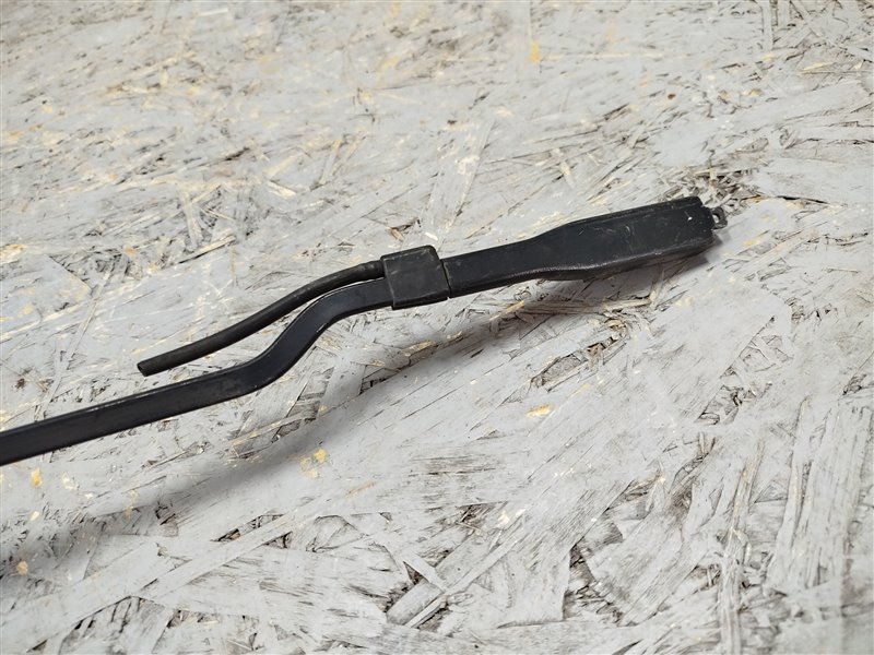 поводок стеклоочистителя, 1475 рублей, Санкт-Петербург