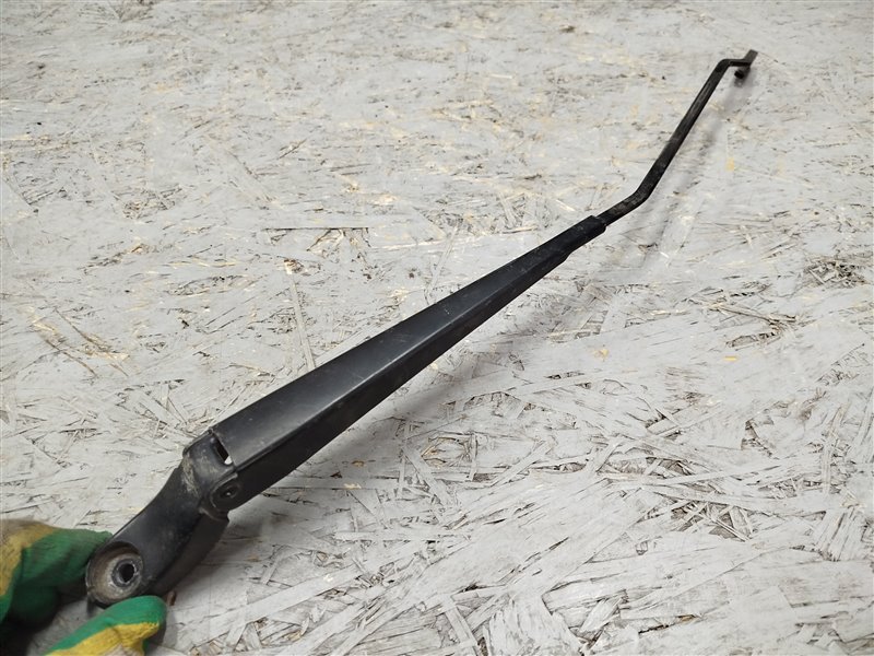 поводок стеклоочистителя, 1460 рублей, Санкт-Петербург