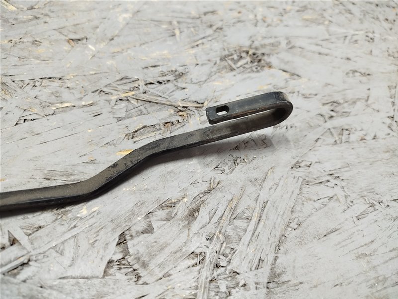 поводок стеклоочистителя, 1460 рублей, Санкт-Петербург