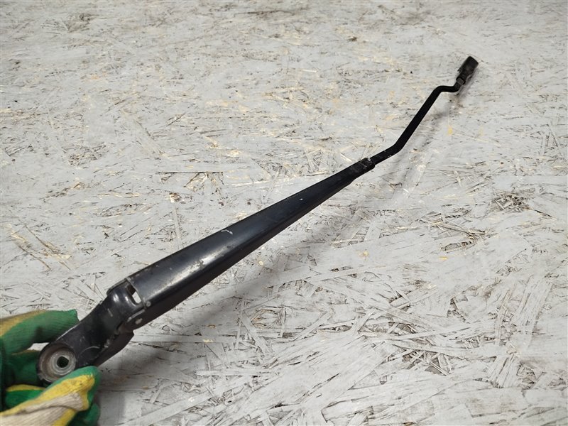 поводок стеклоочистителя, 1475 рублей, Санкт-Петербург