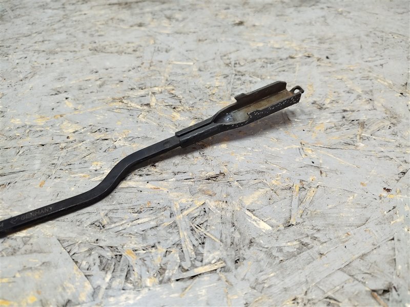 поводок стеклоочистителя, 1475 рублей, Санкт-Петербург