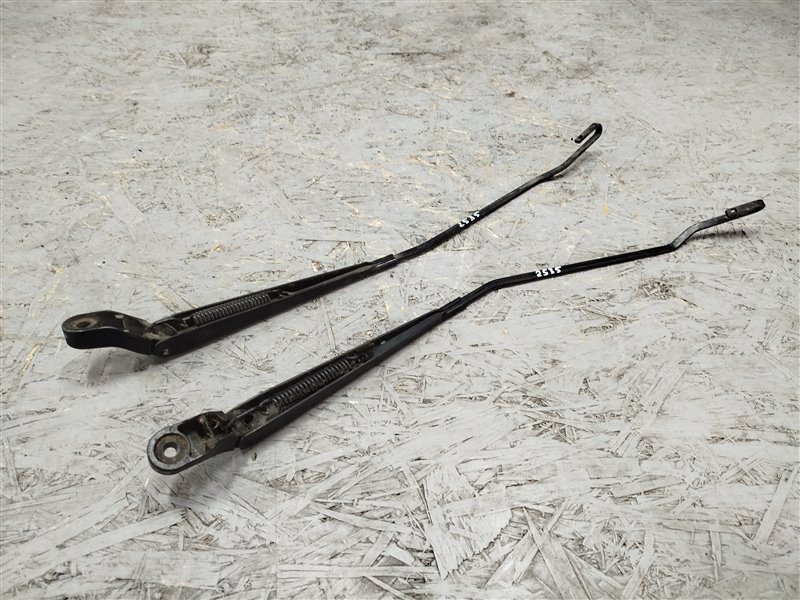 поводок стеклоочистителя, 1465 рублей, Санкт-Петербург