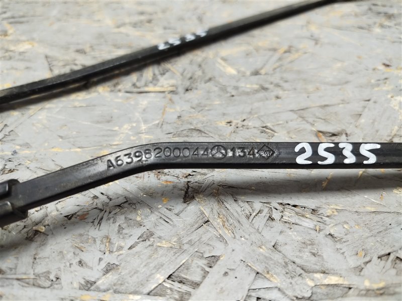 поводок стеклоочистителя, 1465 рублей, Санкт-Петербург