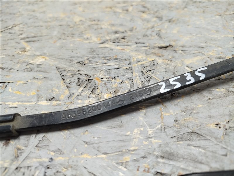 поводок стеклоочистителя, 1465 рублей, Санкт-Петербург