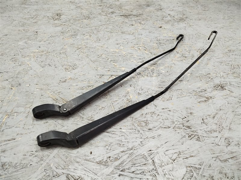 поводок стеклоочистителя, 1465 рублей, Санкт-Петербург