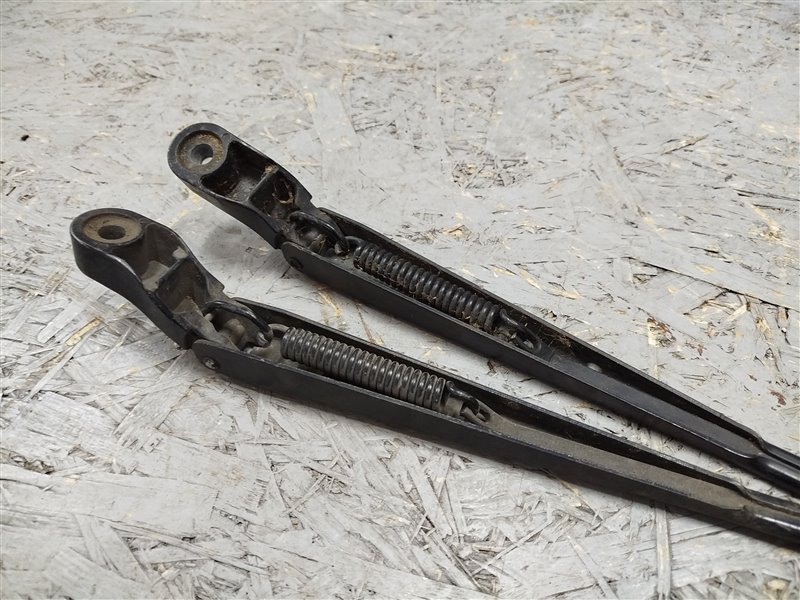 поводок стеклоочистителя, 1465 рублей, Санкт-Петербург