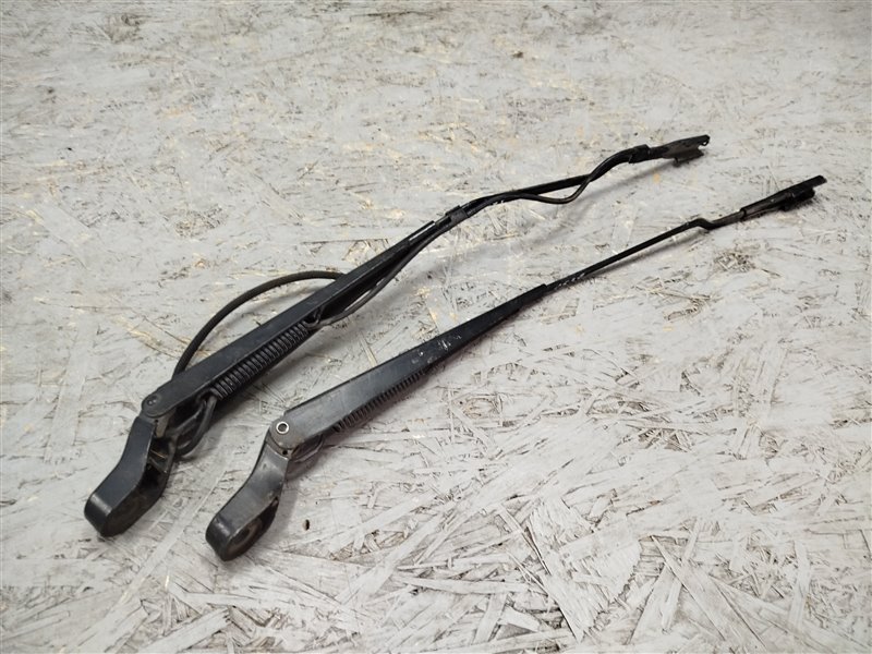 поводок стеклоочистителя, 1475 рублей, Санкт-Петербург