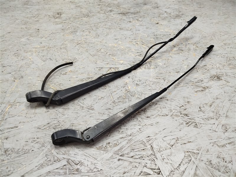 поводок стеклоочистителя, 1475 рублей, Санкт-Петербург