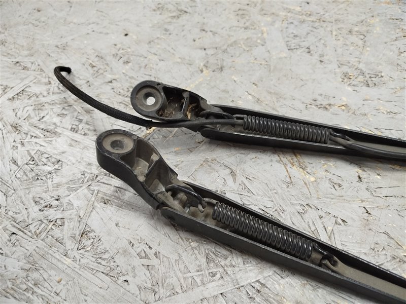 поводок стеклоочистителя, 1475 рублей, Санкт-Петербург