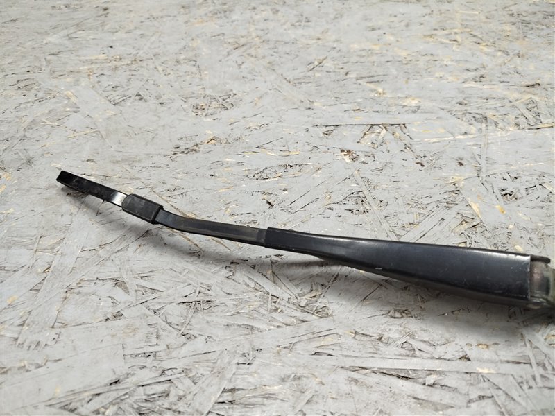 поводок стеклоочистителя, 1805 рублей, Санкт-Петербург