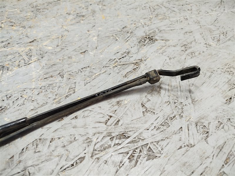 поводок стеклоочистителя, 1250 рублей, Санкт-Петербург