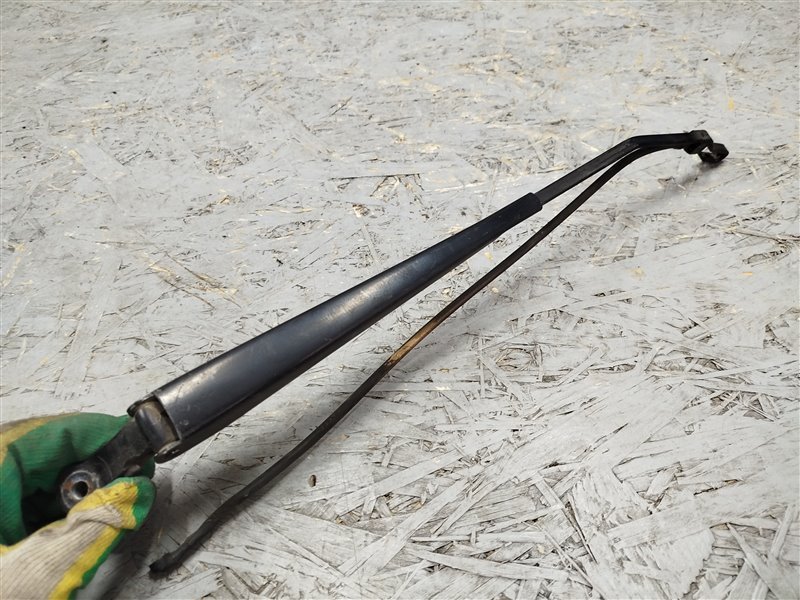 поводок стеклоочистителя, 1250 рублей, Санкт-Петербург