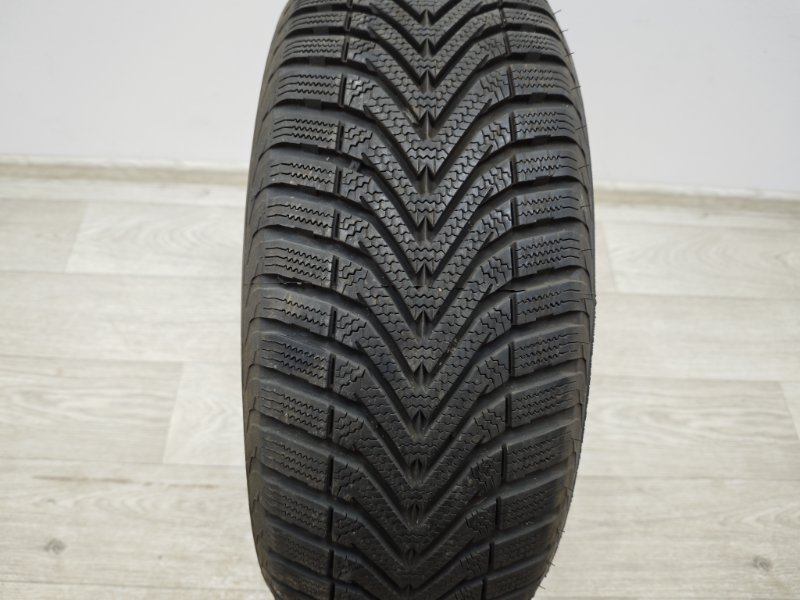 шина, 3095 рублей, Санкт-Петербург