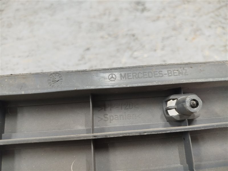 накладка багажника, 1460 рублей, Санкт-Петербург