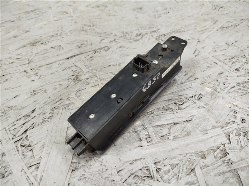 кнопка стеклоподъемника, 1395 рублей, Санкт-Петербург