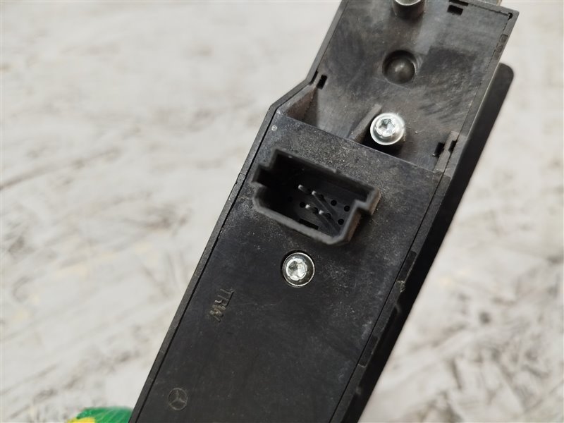 кнопка стеклоподъемника, 1395 рублей, Санкт-Петербург