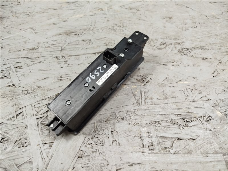 кнопка стеклоподъемника, 1395 рублей, Санкт-Петербург