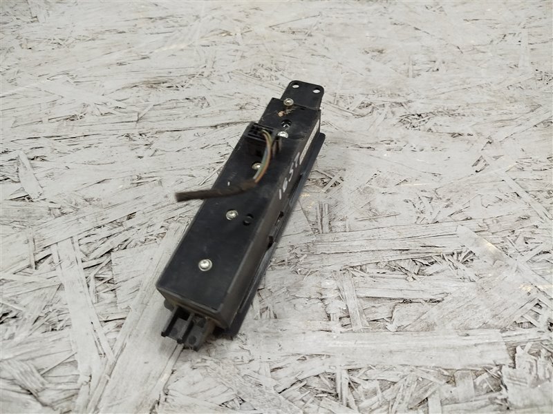 кнопка стеклоподъемника, 1155 рублей, Санкт-Петербург