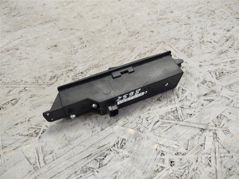 кнопка стеклоподъемника, 1395 рублей, Санкт-Петербург