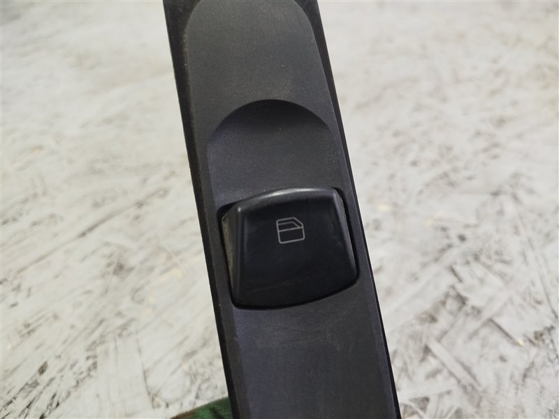 кнопка стеклоподъемника, 1395 рублей, Санкт-Петербург