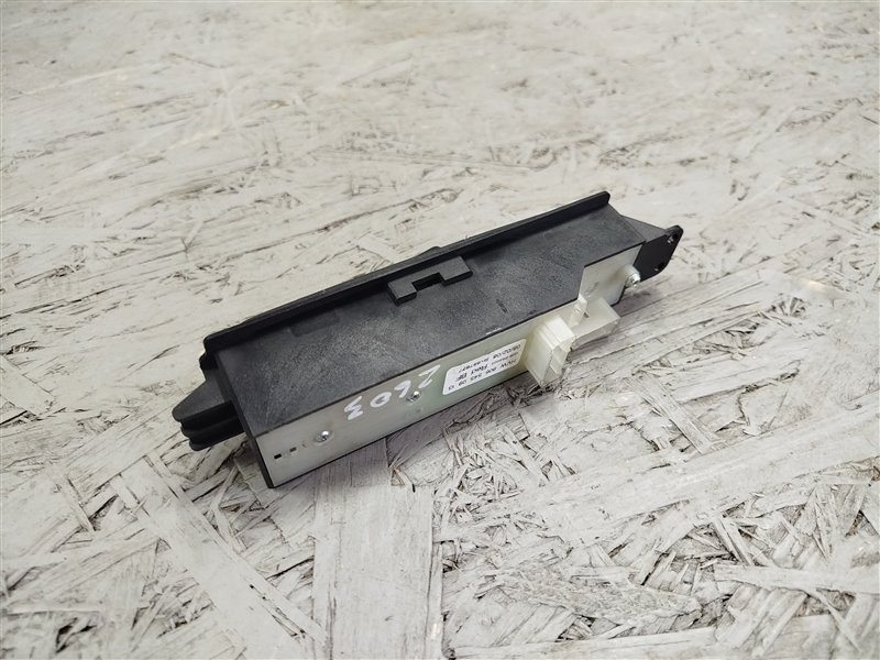 кнопка стеклоподъемника, 1425 рублей, Санкт-Петербург