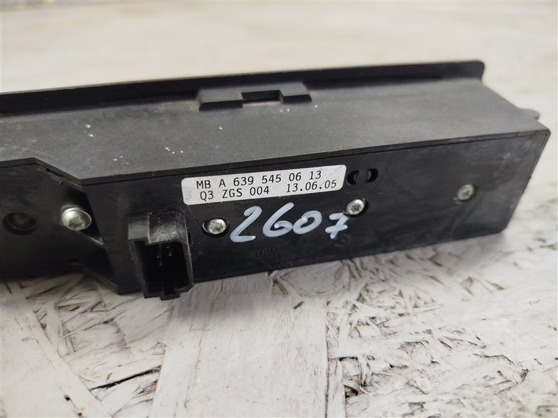 кнопка стеклоподъемника, 1395 рублей, Санкт-Петербург