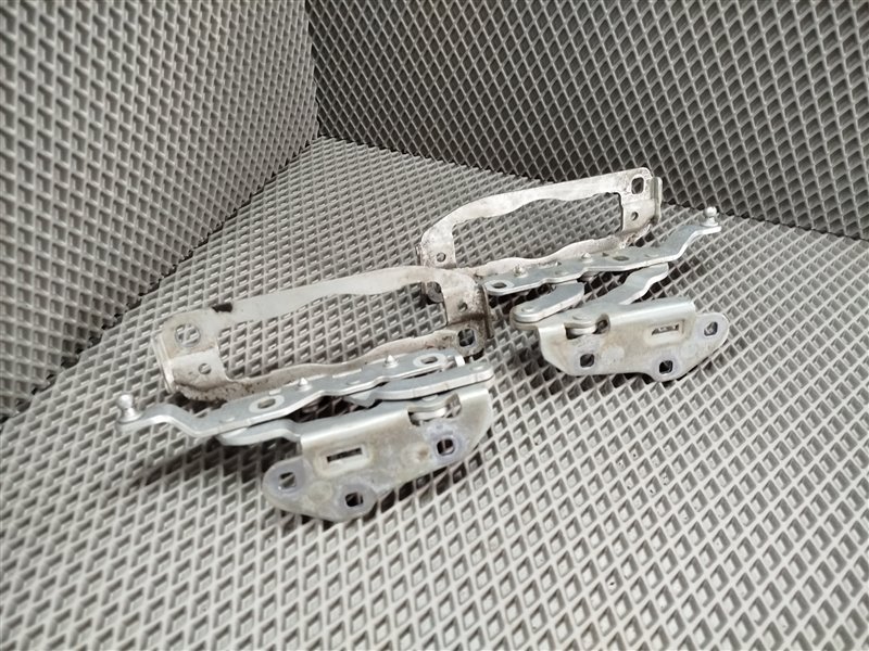 петли капота, 2240 рублей, Санкт-Петербург