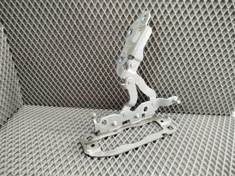 петли капота, 2240 рублей, Санкт-Петербург