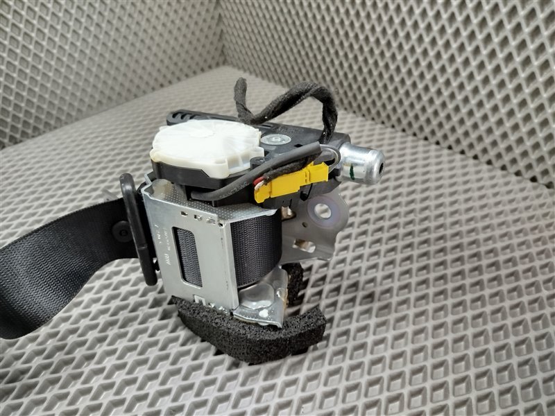 ремень безопасности, 2710 рублей, Санкт-Петербург