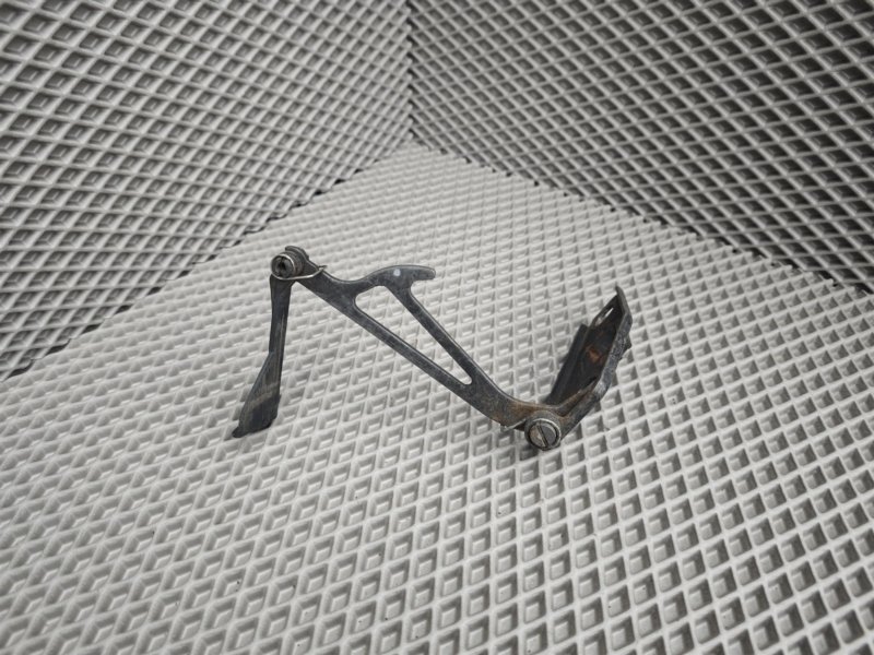 крюк капота, 1130 рублей, Санкт-Петербург