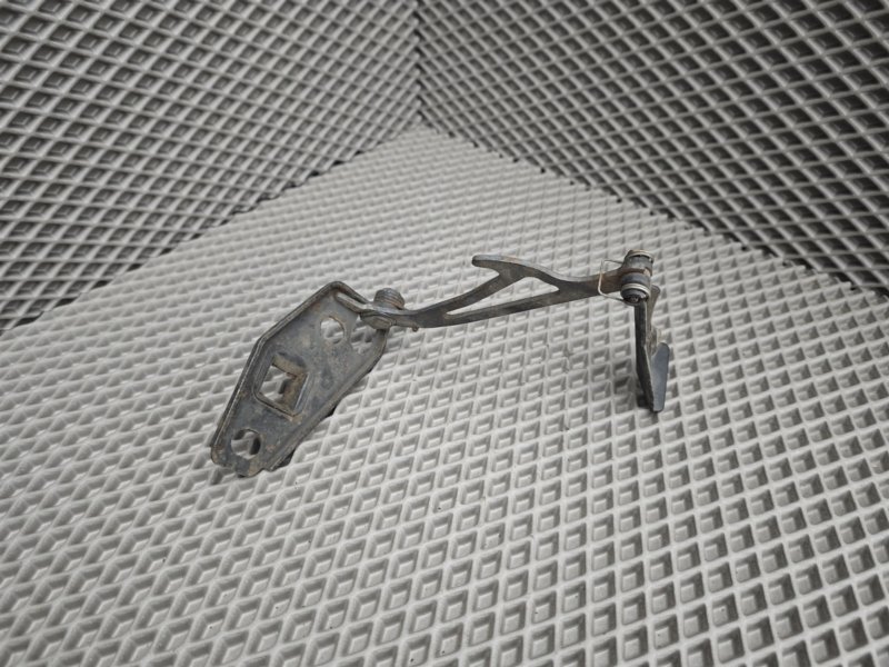 крюк капота, 1130 рублей, Санкт-Петербург