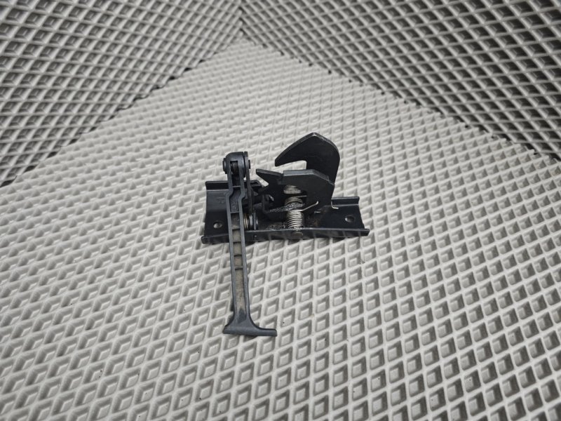 крюк капота, 1415 рублей, Санкт-Петербург