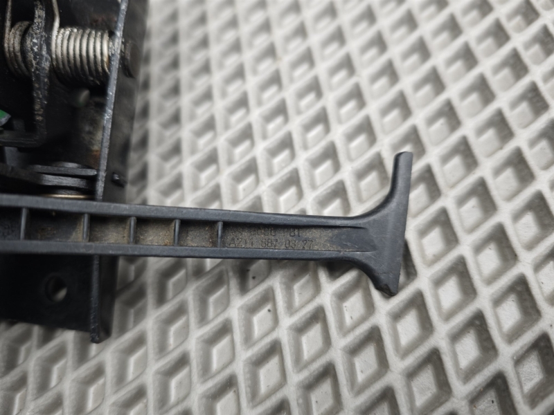 крюк капота, 1415 рублей, Санкт-Петербург