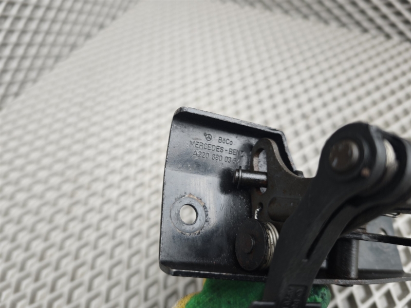 крюк капота, 1130 рублей, Санкт-Петербург