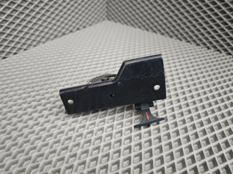 крюк капота, 1130 рублей, Санкт-Петербург