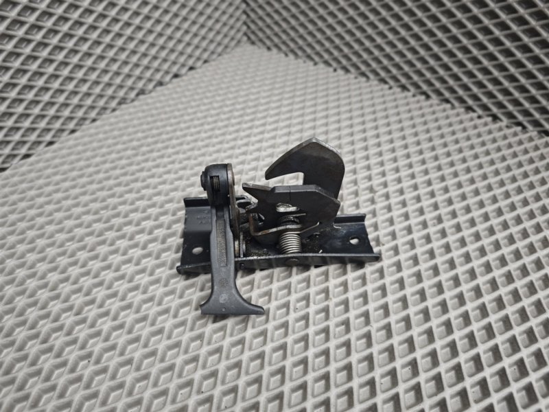 крюк капота, 1415 рублей, Санкт-Петербург