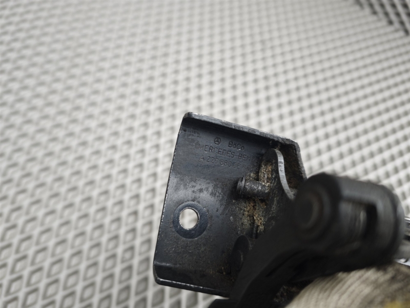 крюк капота, 1130 рублей, Санкт-Петербург