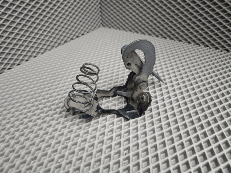 крюк капота, 1415 рублей, Санкт-Петербург