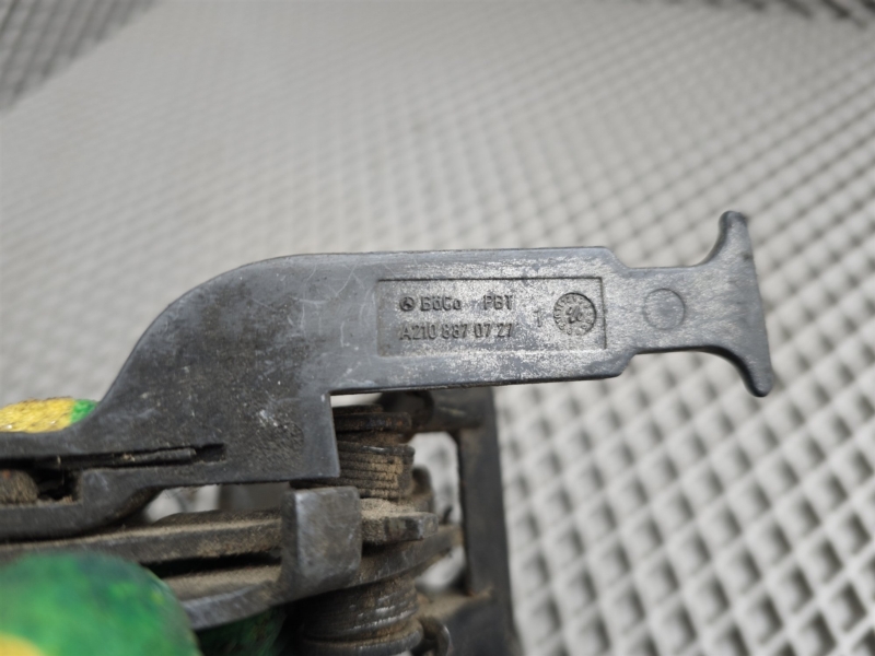 крюк капота, 1415 рублей, Санкт-Петербург