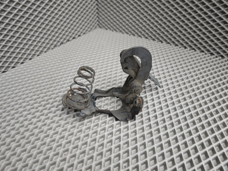 крюк капота, 1415 рублей, Санкт-Петербург