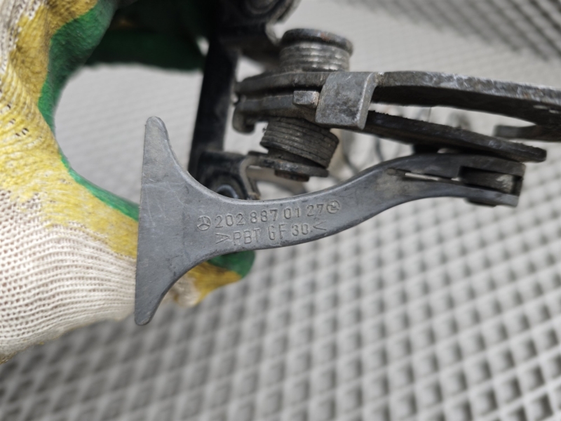 крюк капота, 1130 рублей, Санкт-Петербург