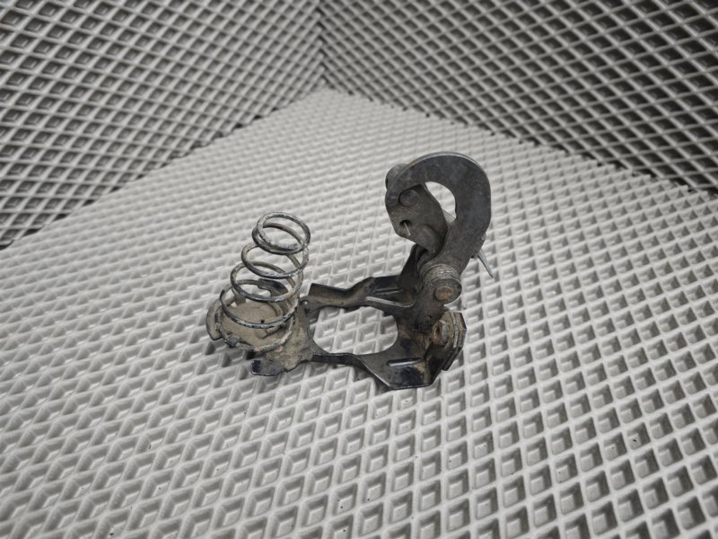 крюк капота, 1130 рублей, Санкт-Петербург