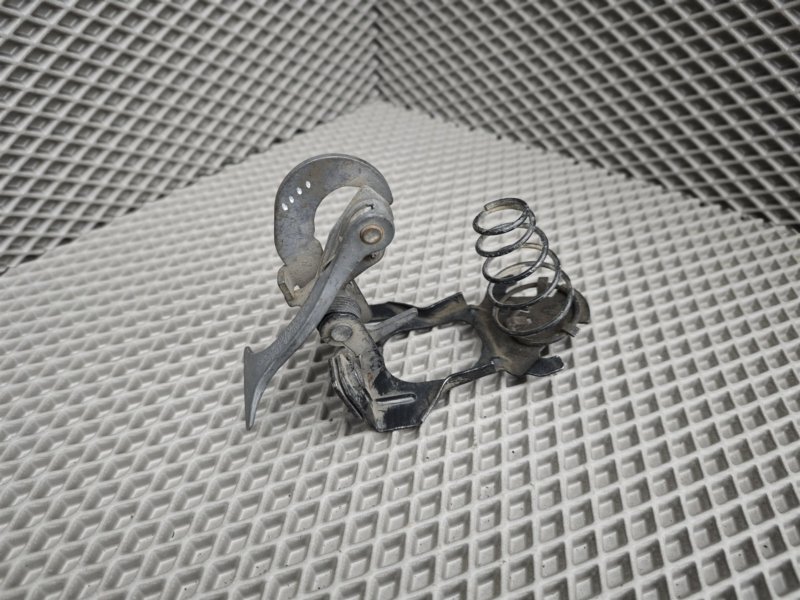 крюк капота, 1130 рублей, Санкт-Петербург