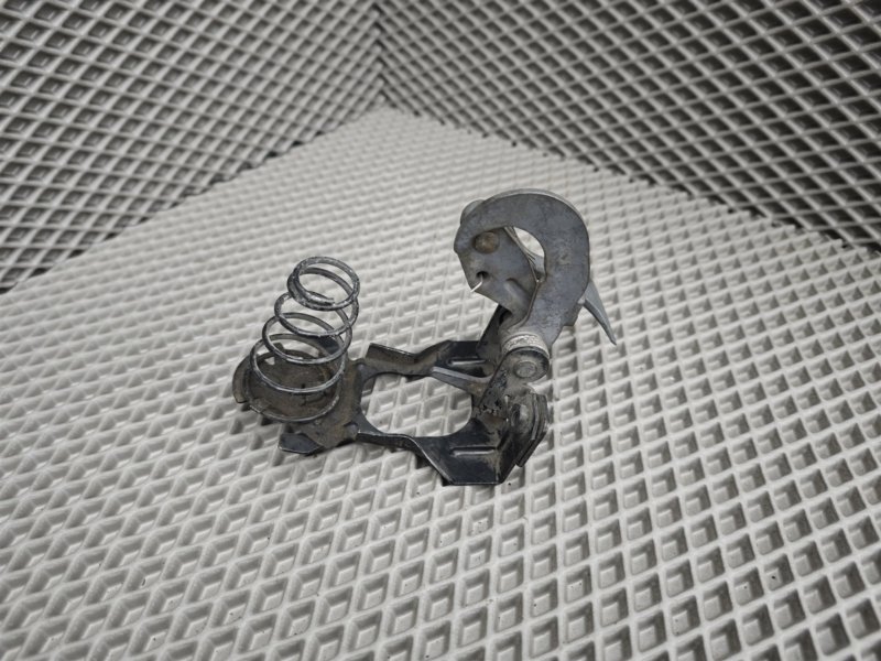 крюк капота, 1130 рублей, Санкт-Петербург