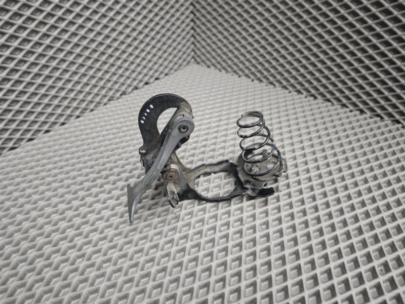 крюк капота, 1130 рублей, Санкт-Петербург